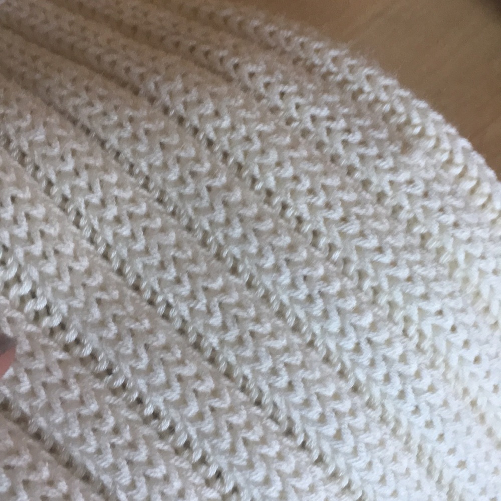 Liz Claiborne Cream Cardigan - Picture 7 of 7